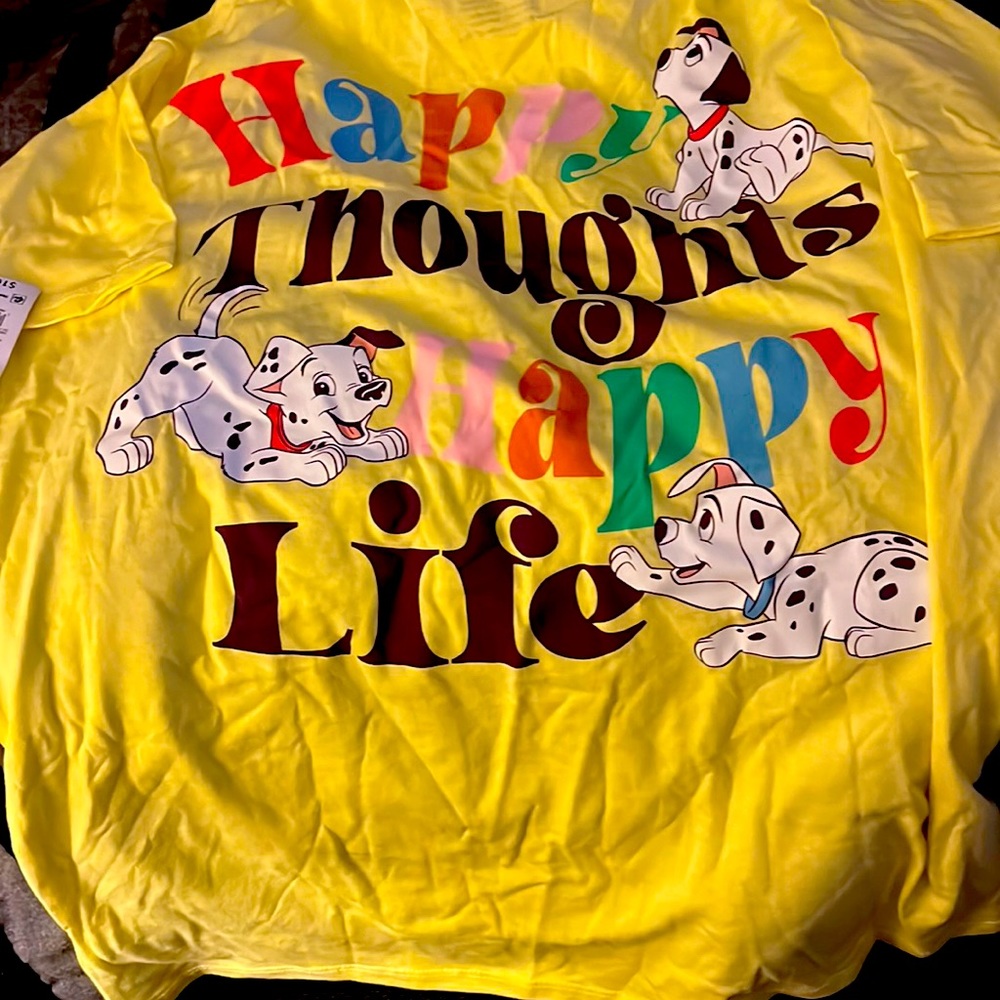 Yellow 101 dalmatians T-shirt